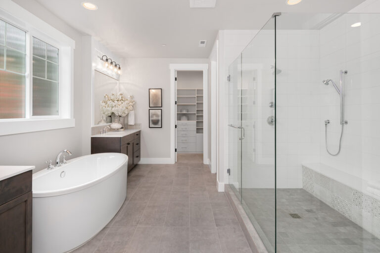 Siena custom floor plan primary suite bath