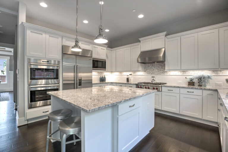 Venice custom floor plan kitchen