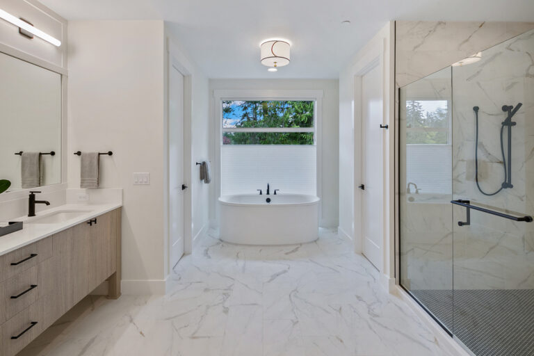 Victoria custom floor plan primary suite bath