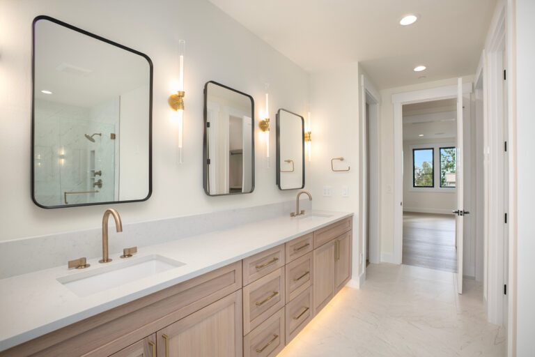 Kirkland 02 custom home primary suite bath