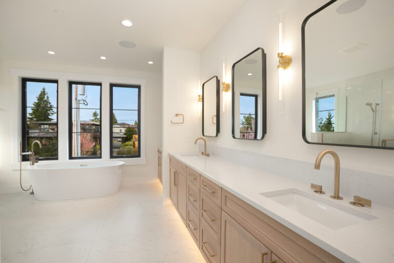 Kirkland 02 custom home primary suite bath