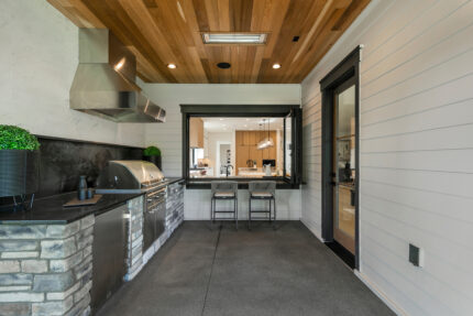 Santa Clara custom floor plan bbq patio