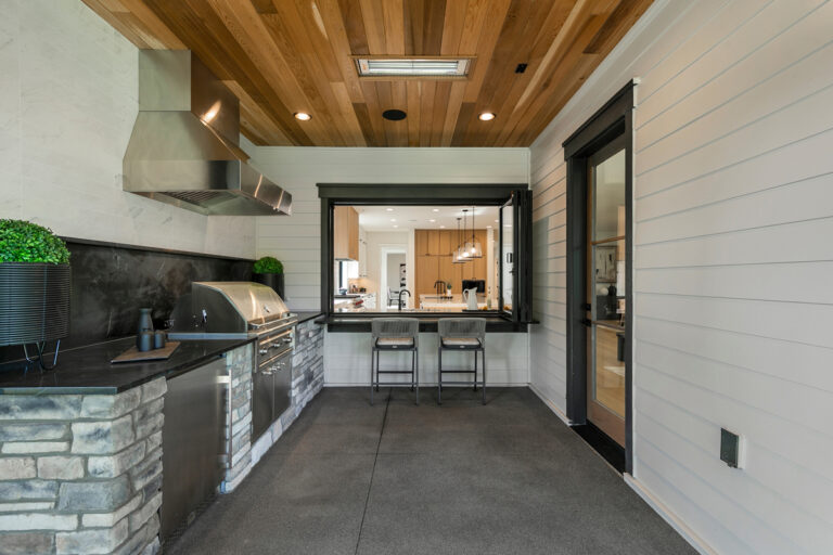Santa Clara custom floor plan bbq patio