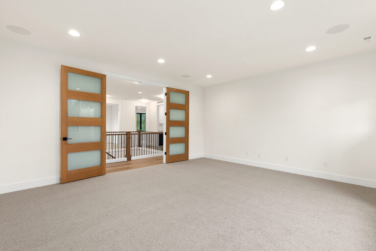 Bellevue 20 custom home bonus room