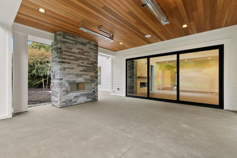 Mercer Island 05 custom home covered patio